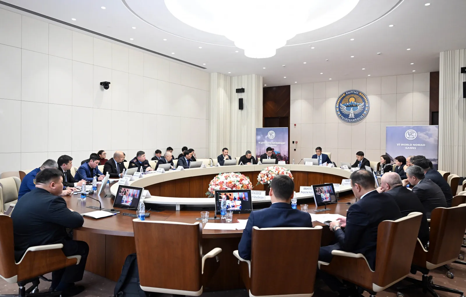 Президенттик администрацияда VI Дүйнөлүк көчмөндөр оюндарын уюштуруу комитетинин биринчи отуруму өттү